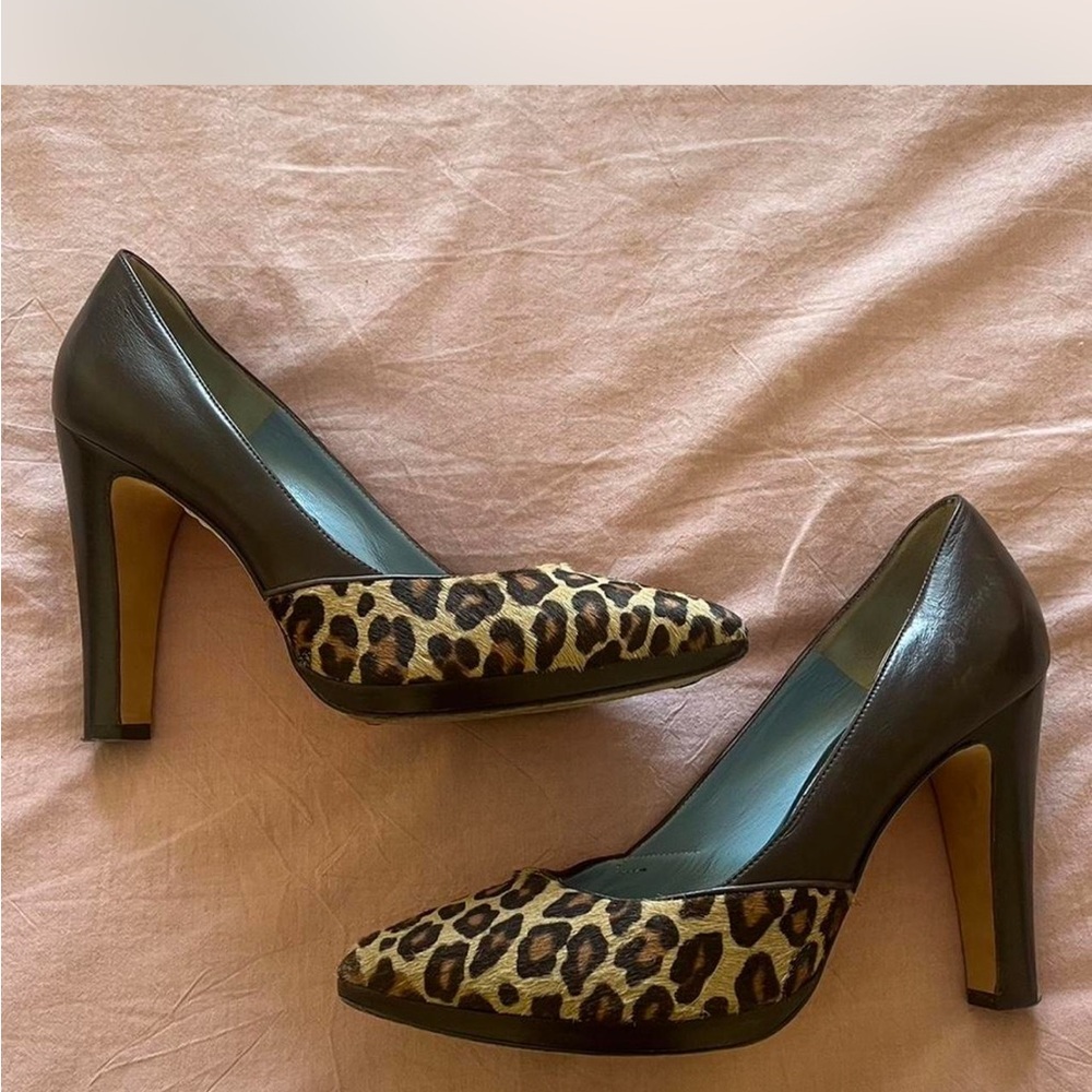 Elegant Leopard Print Heels